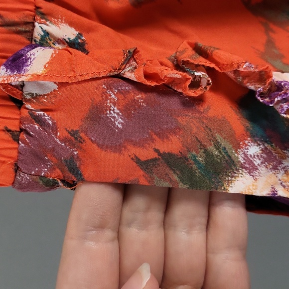 H&M Floral Ruffle Shorts, Women's Size 12 - Picture 3 of 6